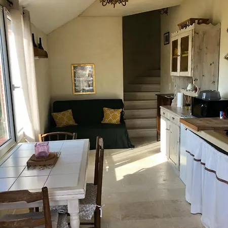Apartman La Tour D'aure *